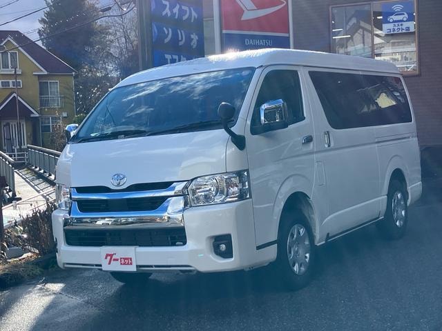 Toyota HIACE WAGON 2025 — фото автомобиля