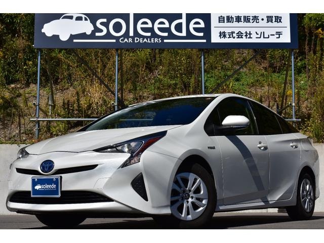 Toyota PRIUS 2015 — фото автомобиля