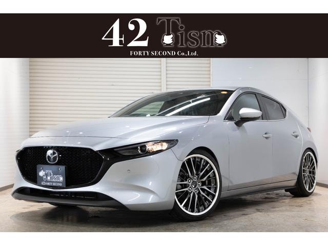 Mazda 3 FASTBACK 2023 — фото автомобиля 1