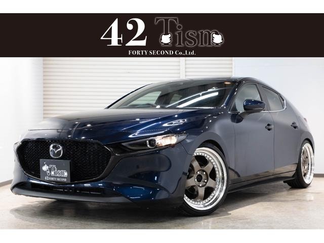 Mazda 3 FASTBACK 2023 — фото автомобиля 1