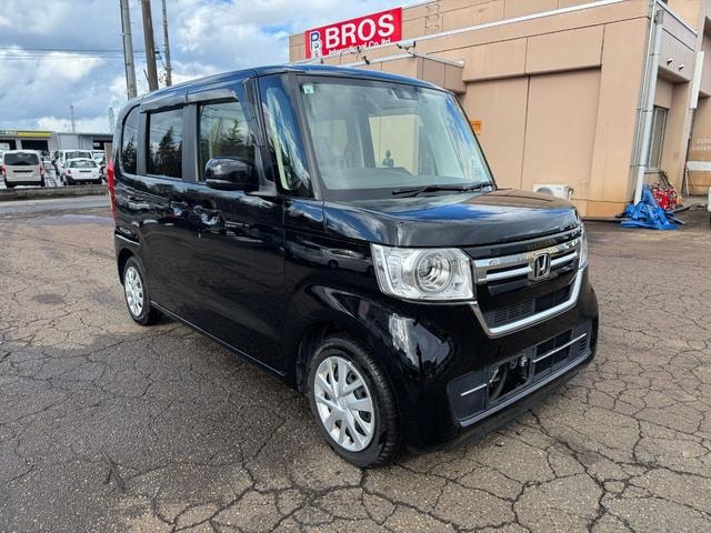 Honda N-BOX 2021 — фото автомобиля 1