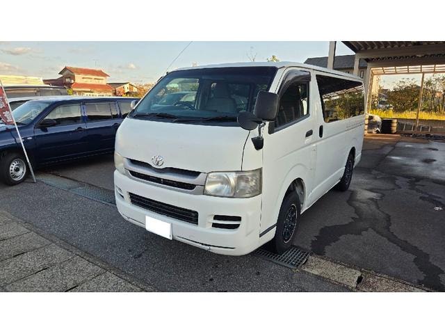 Toyota HIACE VAN 2008 — фото автомобиля