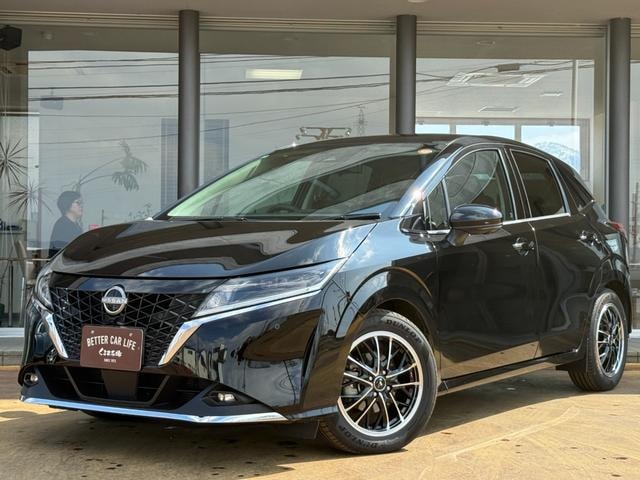 Nissan NOTE 2022 — фото автомобиля 1