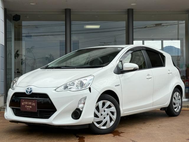 Toyota AQUA 2015 — фото автомобиля 1