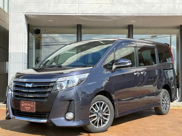 Toyota NOAH 2017 — фото автомобиля