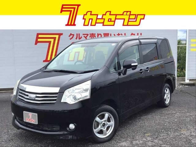 Toyota NOAH 2011 — фото автомобиля