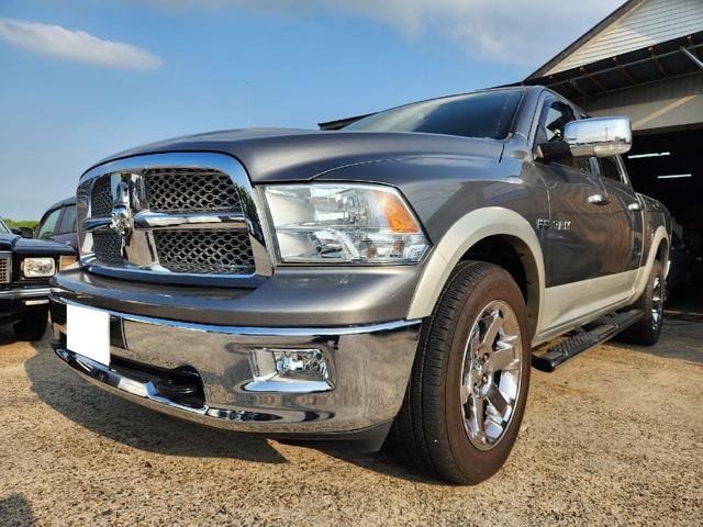 Dodge RAM 2010 — фото автомобиля 1