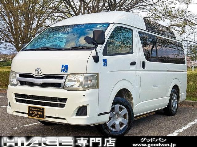 Toyota HIACE VAN 2011 — фото автомобиля 1