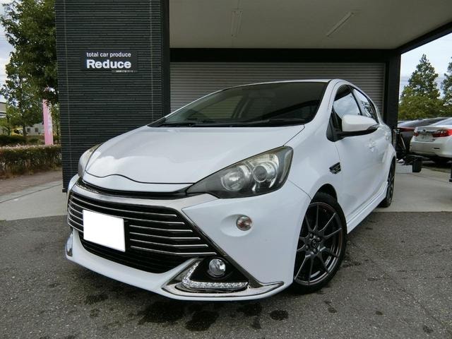 Toyota AQUA 2014 — фото автомобиля 1