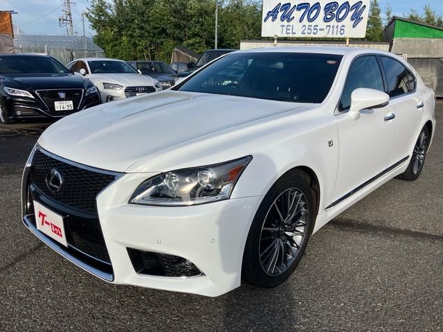 Lexus LS 2013 — фото автомобиля 1