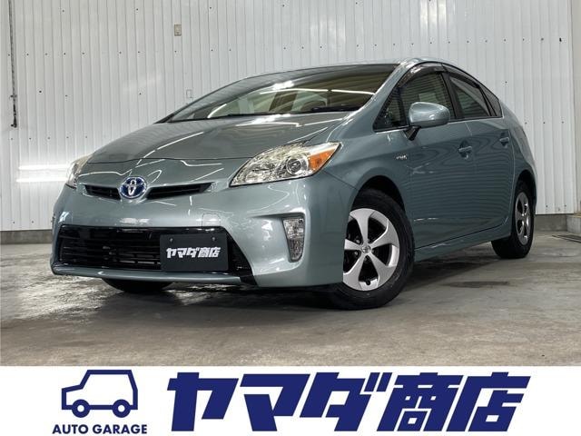 Toyota PRIUS 2012 — фото автомобиля 1