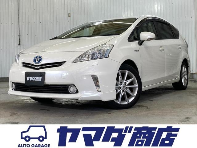 Toyota PRIUS ALPHA 2013 — фото автомобиля