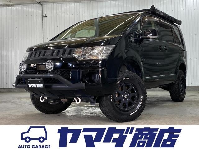 Mitsubishi DELICA D:5 2017 — фото автомобиля 1