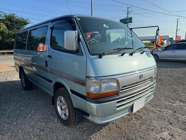Toyota HIACE VAN 1996 — фото автомобиля 1