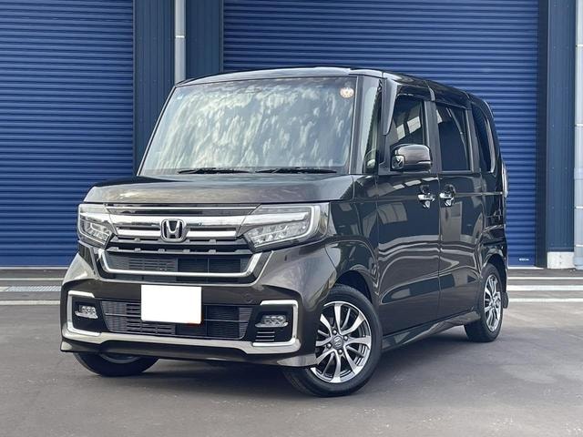 Honda N-BOX CUSTOM 2022 — фото автомобиля 1