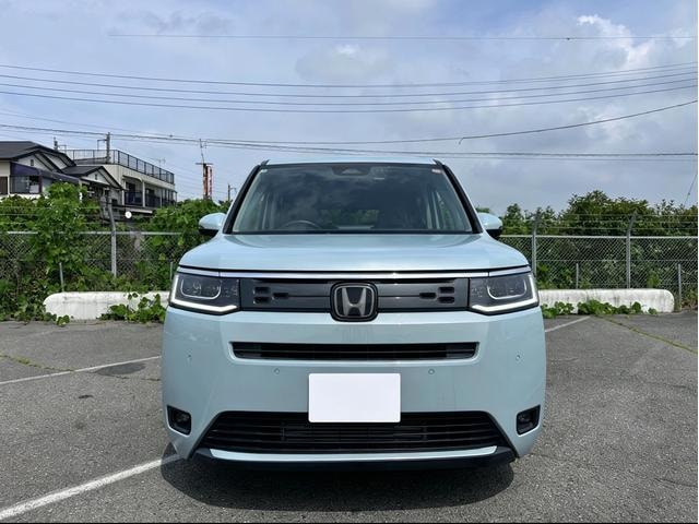 Honda STEPWAGON 2022 — фото автомобиля 1