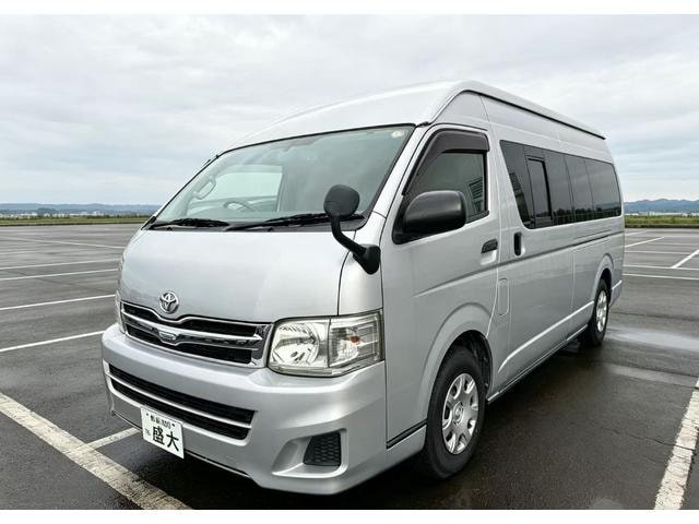 Toyota HIACE VAN 2013 — фото автомобиля