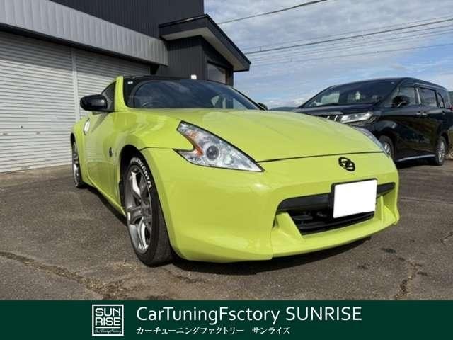 Nissan FAIRLADY Z 2011 — фото автомобиля
