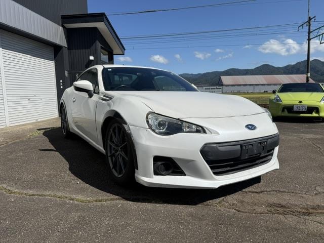 Subaru BRZ 2013 — фото автомобиля 1