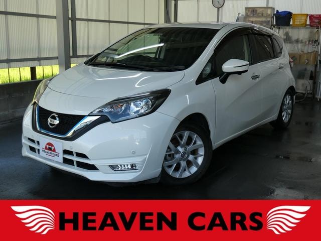 Nissan NOTE 2018 — фото автомобиля 1