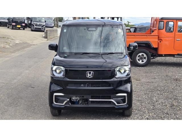 Honda N-BOX 2025 — фото автомобиля 1