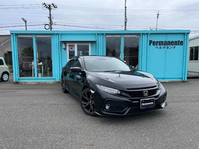 Honda CIVIC 2017 — фото автомобиля 1