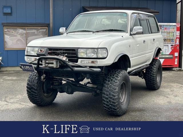 Toyota LAND CRUISER 80 1993 — фото автомобиля
