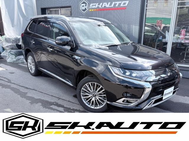 Mitsubishi OUTLANDER PHEV 2019 — фото автомобиля
