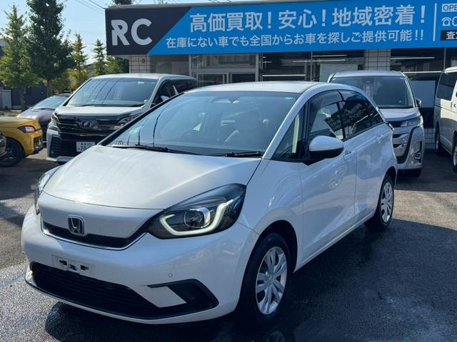 Honda FIT 2022 — фото автомобиля 1