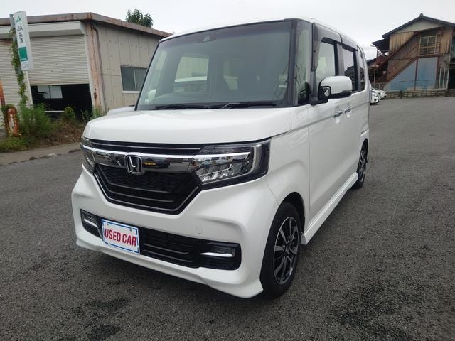 Honda N-BOX CUSTOM 2019 — фото автомобиля 1