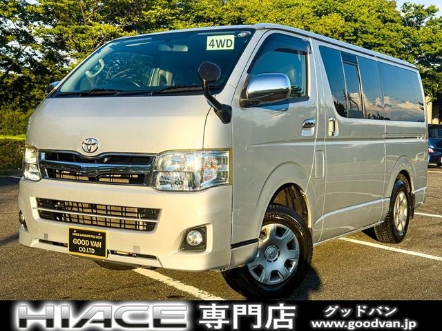 Toyota HIACE VAN 2011 — фото автомобиля