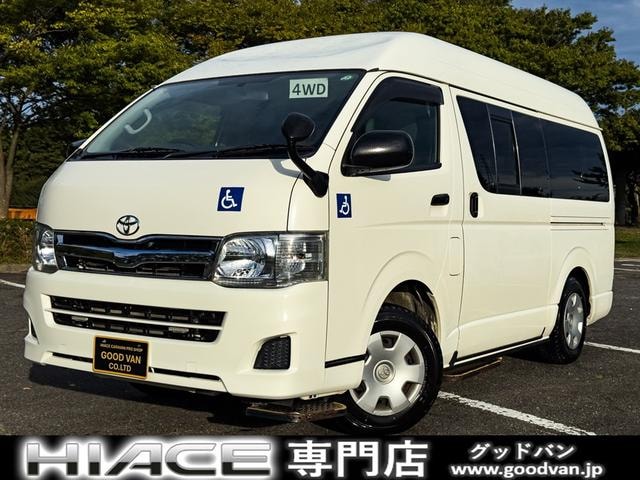 Toyota HIACE VAN 2011 — фото автомобиля 1