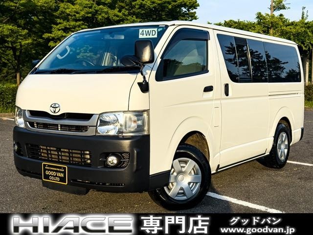 Toyota HIACE VAN 2010 — фото автомобиля 1