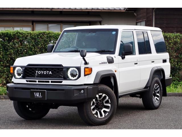 Toyota LAND CRUISER 70 2024 — фото автомобиля