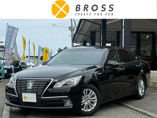 Toyota CROWN HYBRID 2014 — фото автомобиля
