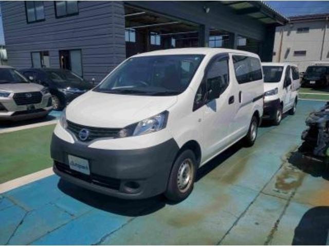 Nissan NV200 VANETTE VAN 2020 — фото автомобиля
