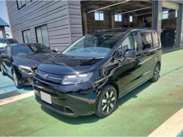 Honda FREED 2026 — фото автомобиля 1