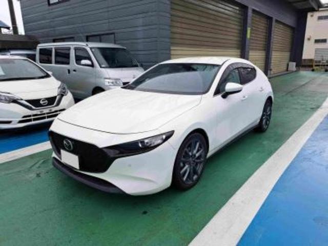Mazda 3 FASTBACK 2021 — фото автомобиля 1