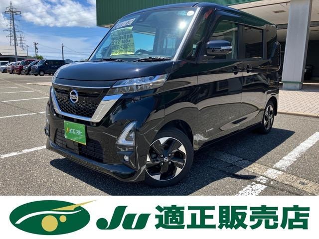 Nissan ROOX 2022 — фото автомобиля 1