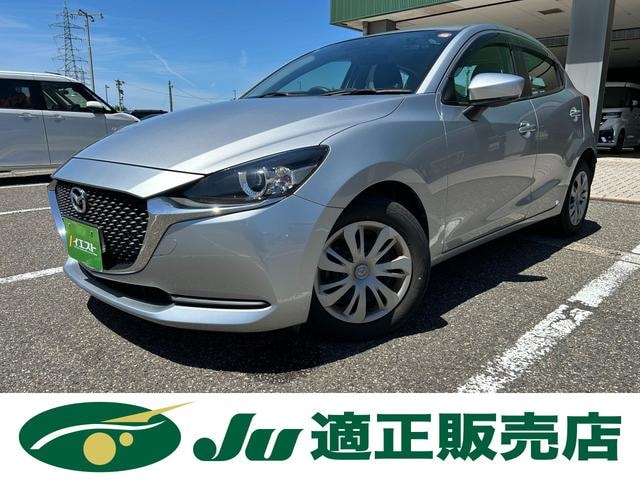 Mazda 2 2021 — фото автомобиля 1