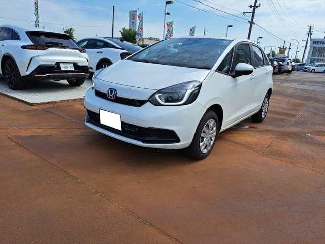 Honda FIT 2023 — фото автомобиля 1