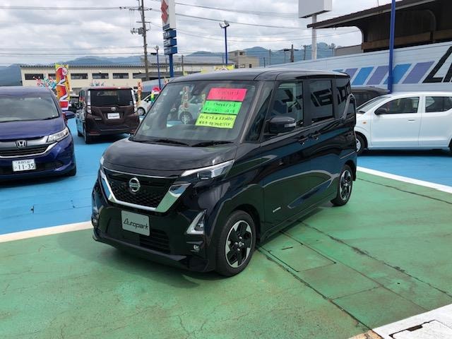 Nissan ROOX 2022 — фото автомобиля 1