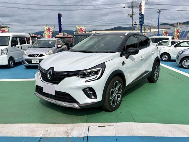 Renault CAPTUR 2024 — фото автомобиля 1