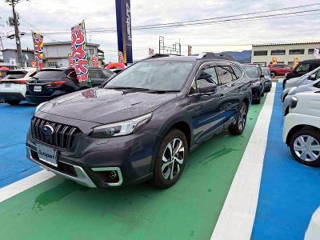 Subaru LEGACY OUTBACK 2023 — фото автомобиля 1