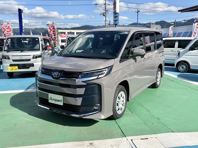 Toyota NOAH 2026 — фото автомобиля
