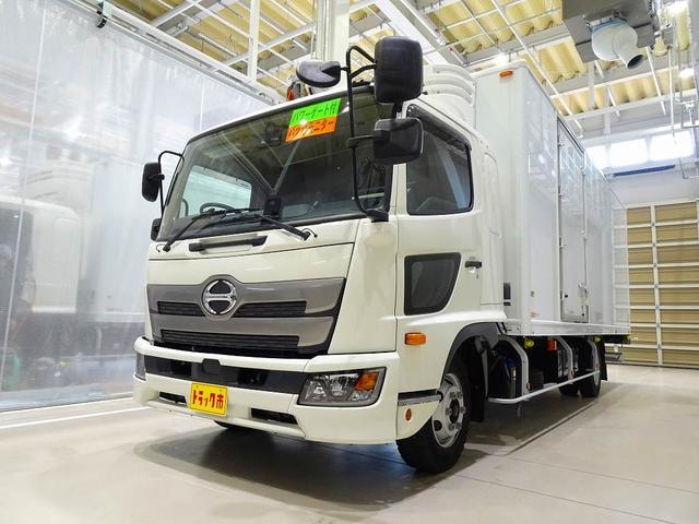 Hino RANGER 2023 — фото автомобиля