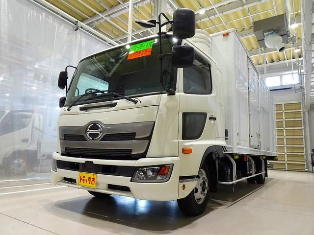 Hino RANGER 2023 — фото автомобиля