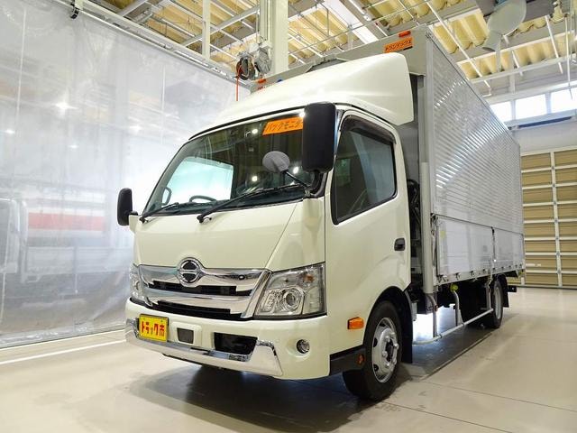 Hino DUTRO 2022 — фото автомобиля 1