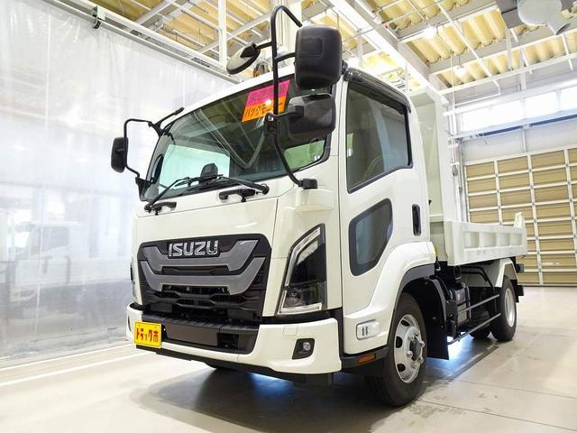 Isuzu FORWARD 2024 — фото автомобиля 1