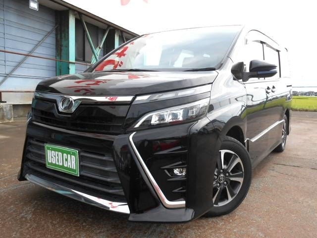 Toyota VOXY 2017 — фото автомобиля 1